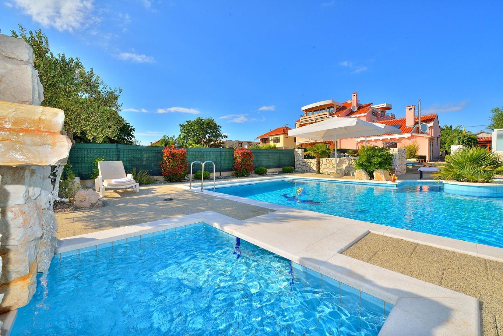 Villa Dalmatina Zadar Mit Pool Экстерьер фото
