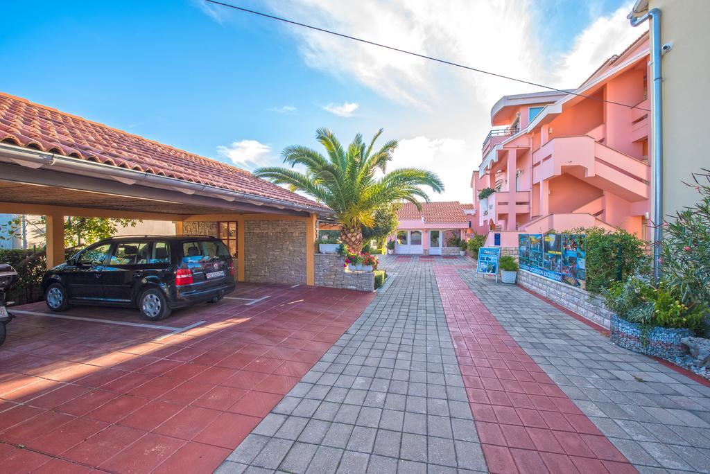 Villa Dalmatina Zadar Mit Pool Экстерьер фото